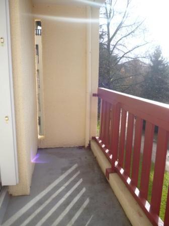 A vendre LONS PERLIC Appartement T2 de 51.7 m2 avec balcon et terrasse/ véranda