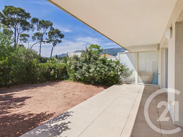 Appartement F2 à vendre  2 pièces - 38,57 m 2   TOULON  - 83