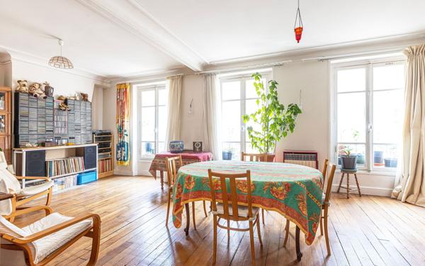 Appartement à vendre    4 pièces • 89,48 m2 Paris 18