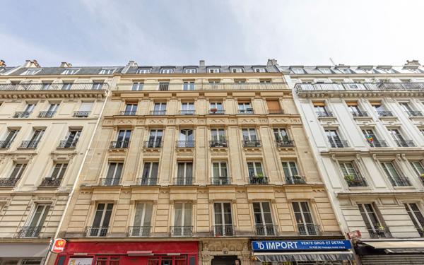 Appartement à vendre    4 pièces • 89,48 m2 Paris 18