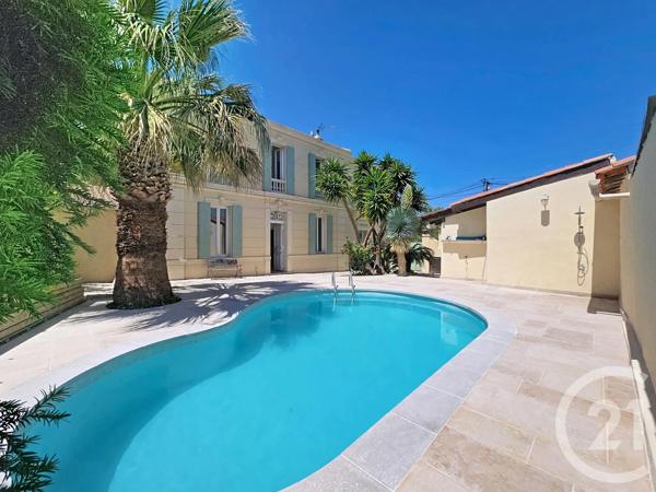 Maison à vendre  4 pièces - 117 m 2   GIGNAC LA NERTHE  - 13