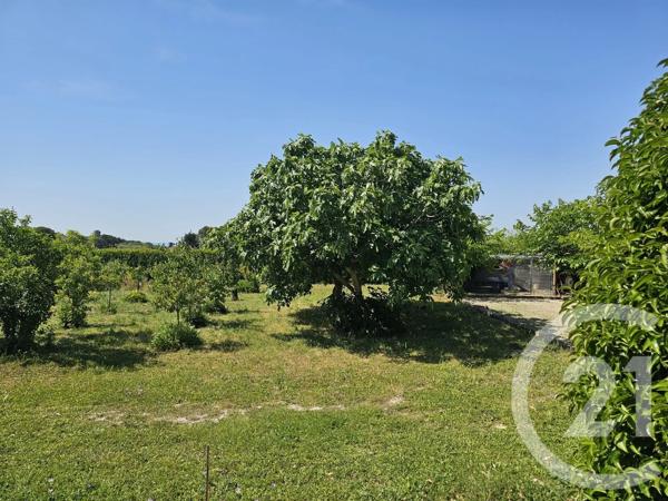 Maison à vendre  4 pièces - 117 m 2   GIGNAC LA NERTHE  - 13