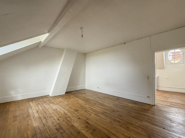 Maison de caractère  – Proche du centre-ville de Pontoise