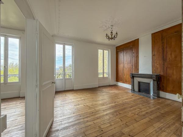 Maison de caractère  – Proche du centre-ville de Pontoise