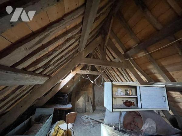 Bourg de Trégastel
Ensemble immobilier en pierres (ancienne ferme).
Celle ci se compose d'une...