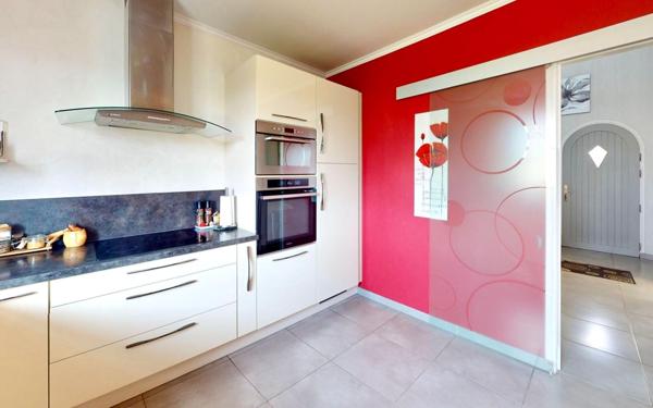 Maison à vendre    6 pièces •  Plouray