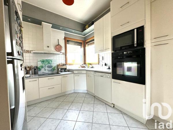 Maison à vendre 4 pièces 92 m² Ormesson-sur-Marne