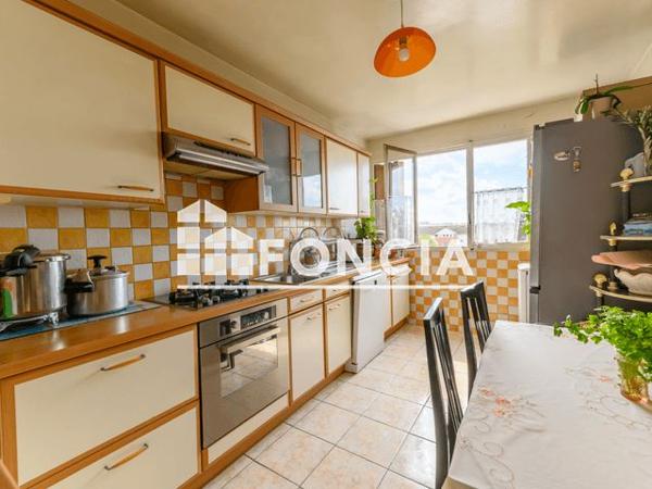 À vendre Appartement 4 pièces 72.67 m² - Neuilly-sur-marne 93330