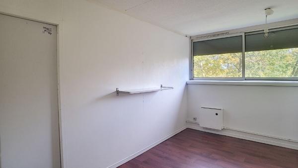 VENDU LOUE -  Appartement  de type T3 lumineux de 68m2 avec terrasse .