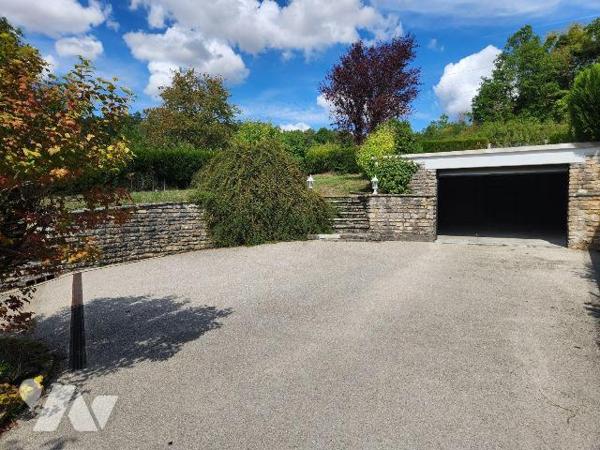 Maison familiale de 160 m² avec terrain entièrement constructible de 2 980 m² - Arsonval (5 min...