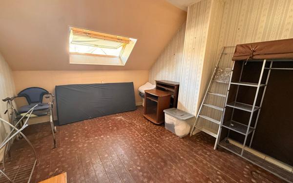 Maison à vendre    3 pièces • 70 m2 Saint-Quentin