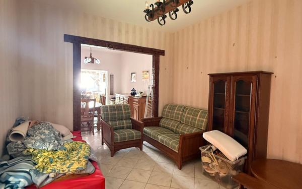 Maison à vendre    3 pièces • 70 m2 Saint-Quentin