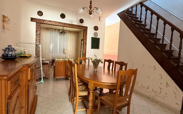 Maison à vendre    3 pièces • 70 m2 Saint-Quentin