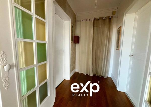 Coulommiers Appartement de charme F4 106 m² avec balcon et jardin privatif