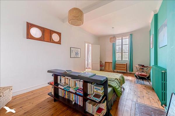 Maison à vendre |  Bordeaux |  8 pièces | 245 m²