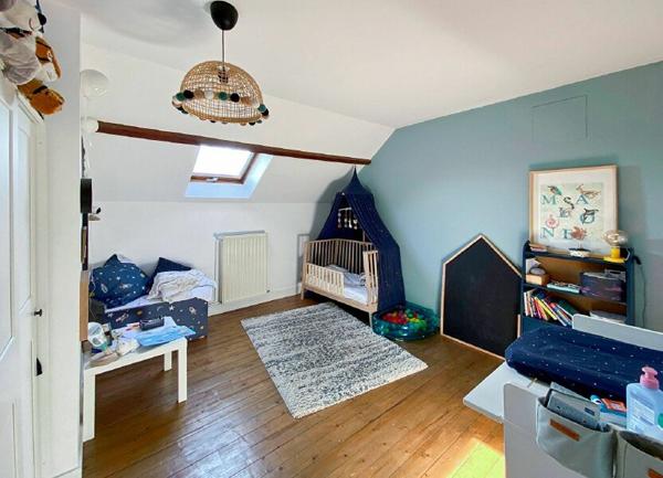 Maison à vendre    6 pièces •  Mantes-la-Jolie