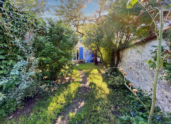 Maison à vendre    6 pièces •  Mantes-la-Jolie