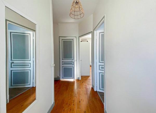 Maison à vendre    6 pièces •  Mantes-la-Jolie