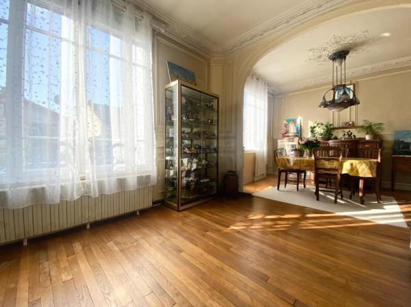 Maison 8 pièces - 250 m² Bien prestige