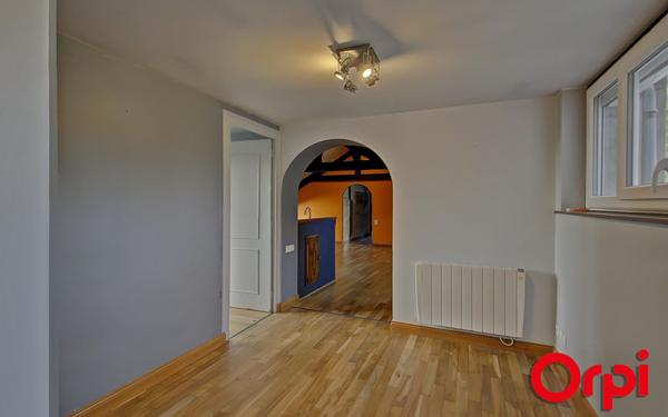 Appartement à vendre    4 pièces • 90 m2 La Tour-du-Pin