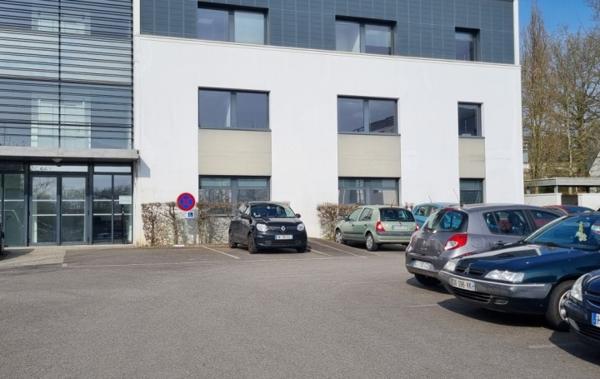 Vente Local commercial Bureau neuf Chartres-de-bretagne   