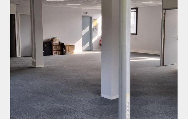 Vente Local commercial Bureau neuf Chartres-de-bretagne   