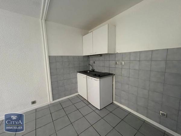 Appartement à louer 1 pièce 30.55m² Clermont-Ferrand (63000)