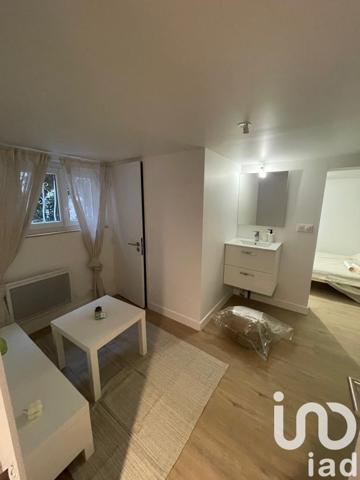 Maison 2 pièces de 10 m² à Noisy-le-Grand (93160)