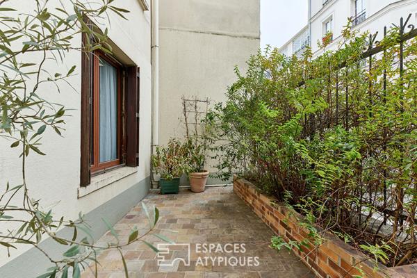 Appartement-loft d’architecte et terrasse à Montmartre
