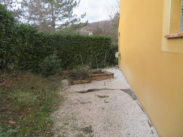 Belle MAISON sur 2 niveaux de 95 m3 à vendre centre ville de DIGNE LES BAINS (04)