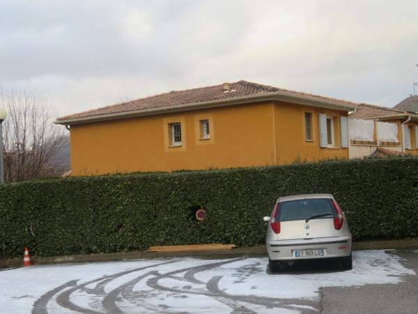 Belle MAISON sur 2 niveaux de 95 m3 à vendre centre ville de DIGNE LES BAINS (04)