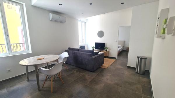 Appartement 2 pièces meublé à louer à Carpentras, proche commodités