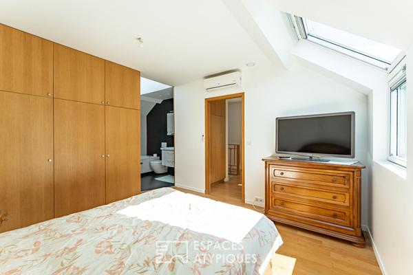 Maison contemporaine atypique de 180 m² sur trois niveaux avec rez-de-jardin