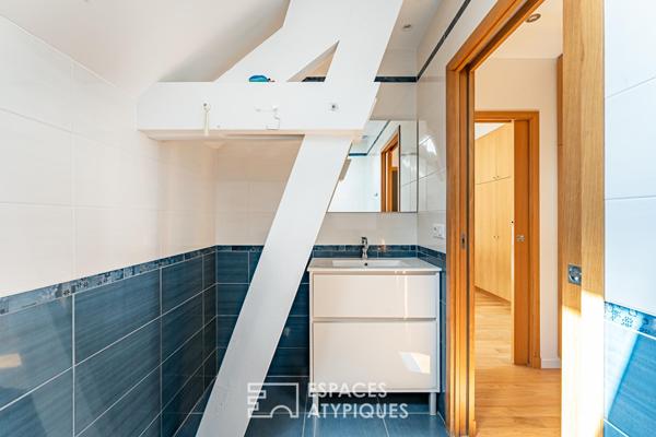 Maison contemporaine atypique de 180 m² sur trois niveaux avec rez-de-jardin