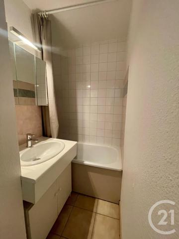 Appartement F2 à vendre  2 pièces - 35 m2 HOURTIN - 33