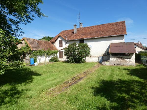 Maison,8 pièces ,5 chambres, dépendances, sur 15 ares de terrain