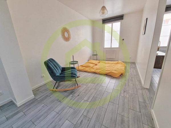 Appartement à PARIS 12EME ARRONDISSEMENT (75012)