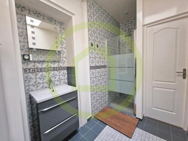 Appartement à PARIS 12EME ARRONDISSEMENT (75012)