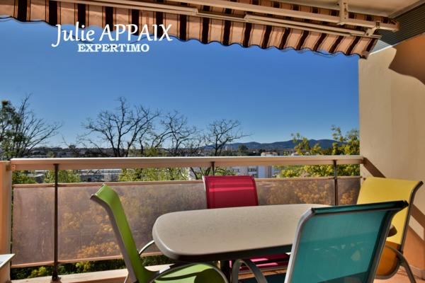 Fréjus (83600) FREJUS, APPARTEMENT 3 PIECES AVEC PARKNG, CAVE ET UNE GRANDE TERRASSE