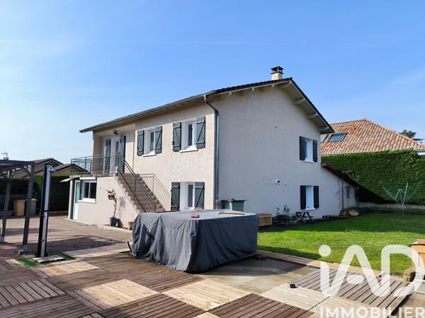 Maison à vendre 8 pièces 162 m² Arnas