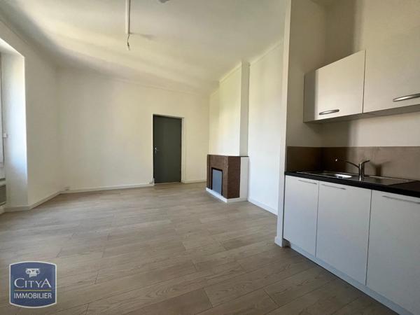 Appartement à louer 2 pièces 38.18m² Nîmes (30000)