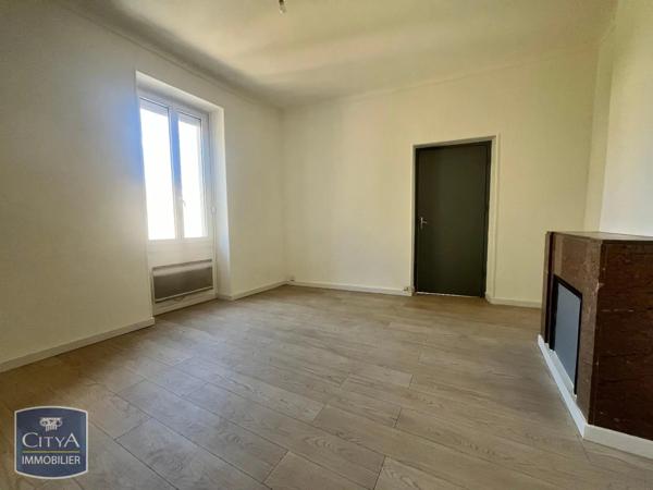 Appartement à louer 2 pièces 38.18m² Nîmes (30000)