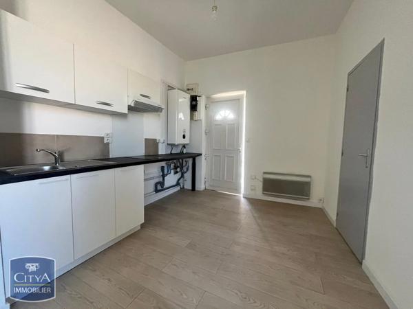 Appartement à louer 2 pièces 38.18m² Nîmes (30000)
