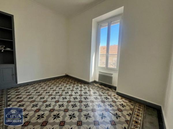 Appartement à louer 2 pièces 38.18m² Nîmes (30000)