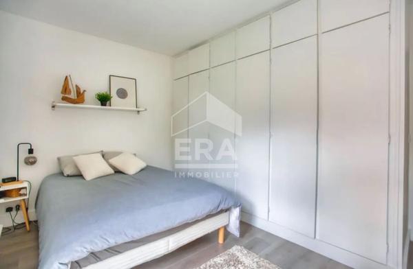 Appartement Paris 4 pièce(s) 82 m2