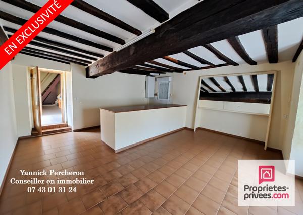 Rare : 5 hectares attenants avec maison et hangars ? proche La Flèche