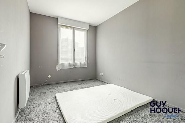Maison spacieuse à vendre à Lieusaint - 5 chambres avec piscine -Séjour 55 m².