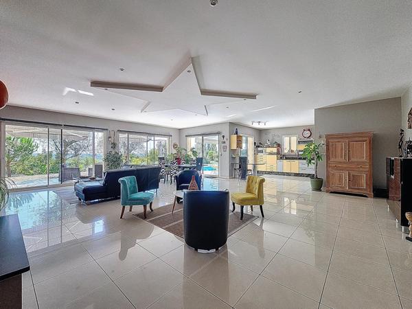 Belle maison de 200m² avec vue exceptionelle......