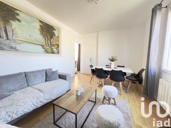 Maison traditionnelle 5 pièces de 141 m² à La Rochette (77000)