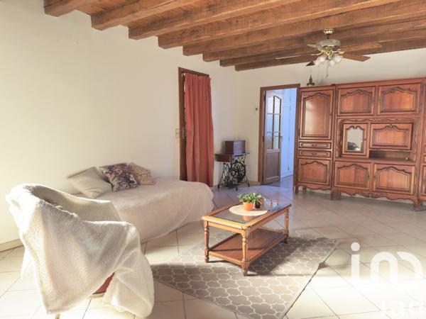 Maison traditionnelle 5 pièces de 141 m² à La Rochette (77000)